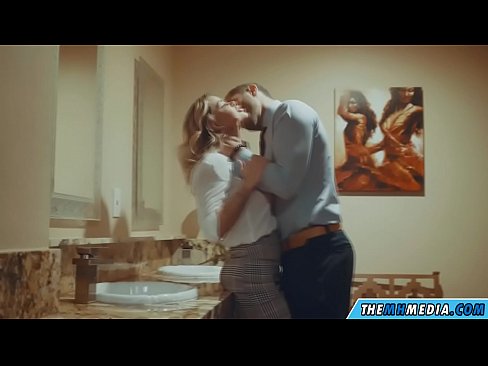 ❤️ Apabila awek berambut perang menggoda anda di tandas awam ❤️❌ Video persetan pada kami ms.teatroporno.ru ❌